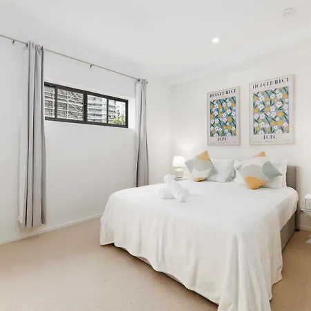 Cityside Comfort 1br Retreat In West End Parking * Brisbane