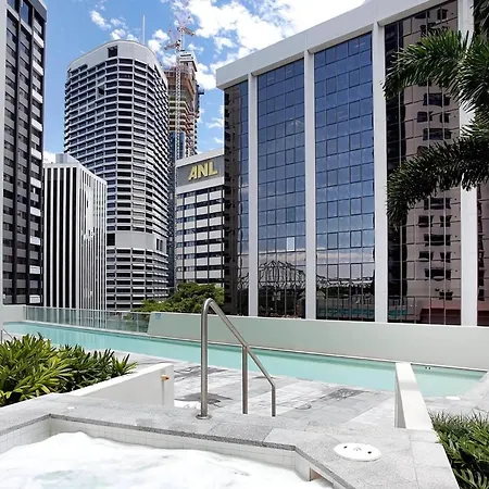 Aurora City Apartment