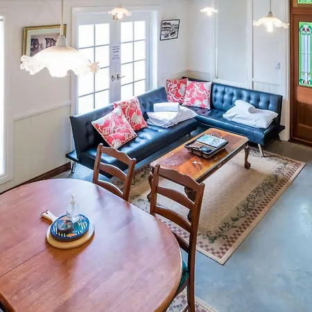 In Ashgrove W Bedroom Loft Brisbane