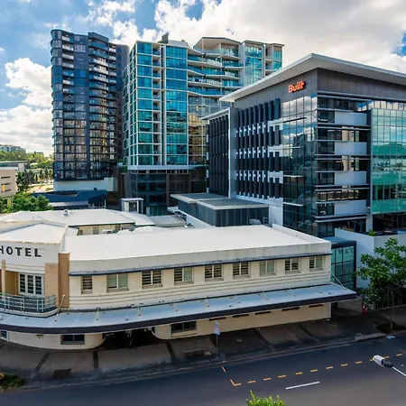 Oasis Stylish With Gym Rooftop Pool