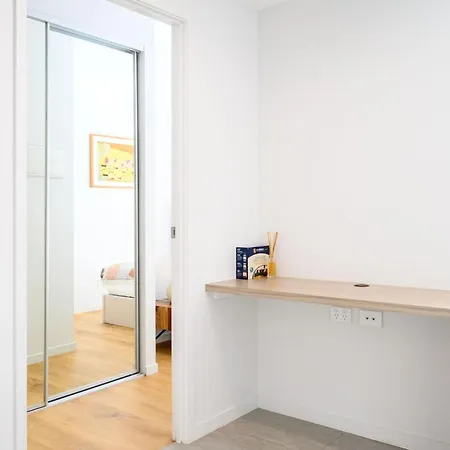 Oasis Stylish With Gym Rooftop Pool *