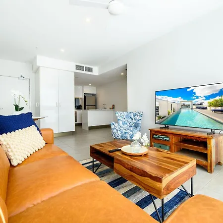 Apartment Oasis Stylish With Gym Rooftop Pool