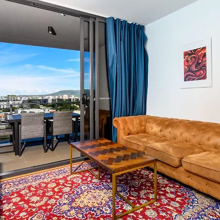 Apartment Stunning 2 Bedroom Retreat W Gym Sauna And Pool