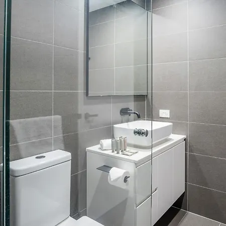 Utopia City Oasis Exquisite Urban Retreat Apartment *
