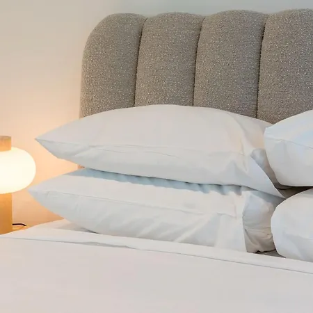 Utopia City Oasis Exquisite Urban Retreat Apartment Brisbane