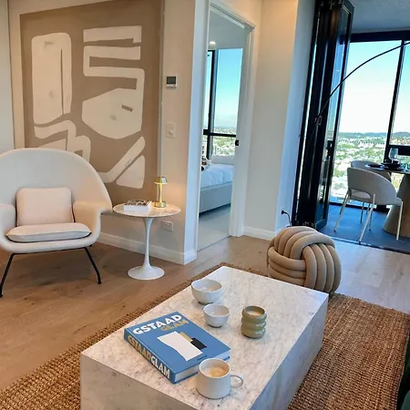 Apartment Utopia City Oasis Exquisite Urban Retreat