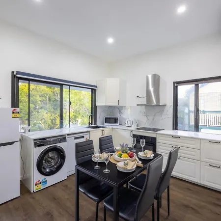 Holiday home Affordable 3b Ideal Unit Near Cafe Mall River Park Brisbane