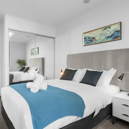 Apartment The Harmony - 3 Bedroom At Central South Wiith Parking