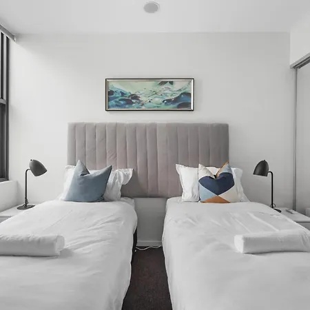 The Harmony - 3 Bedroom At Central South Wiith Parking Apartment Brisbane