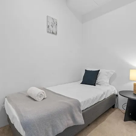 Apartment The Halo - New Lux South 2br With Parking & Pool *