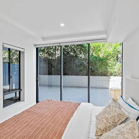 Apartment Modern 2b2b Only 10mins To Airport N Southbank