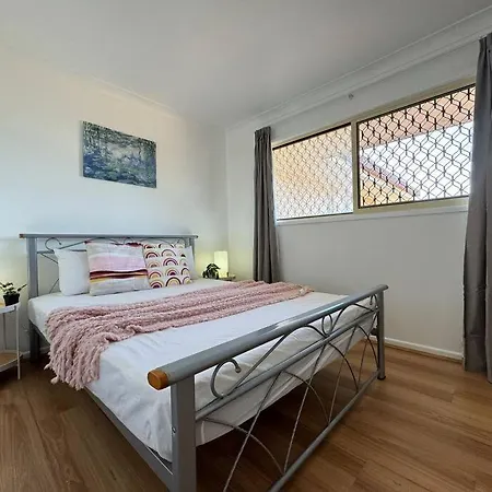 Comfy 4-bdr Family - Just 5 Mins To Sunnybank * Brisbane