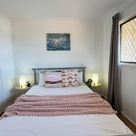Comfy 4-bdr Family - Just 5 Mins To Sunnybank