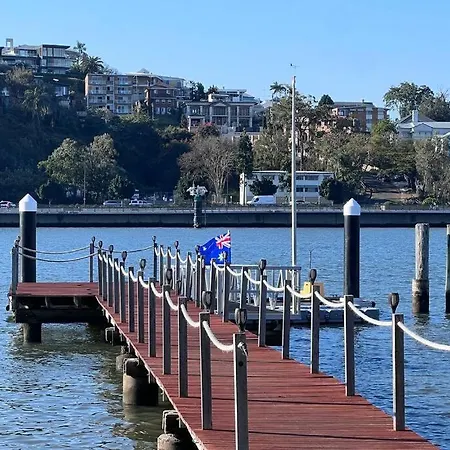 Directwaterfront Hugeland Privatebeachjetty Fullaircon Unique 4br On The River