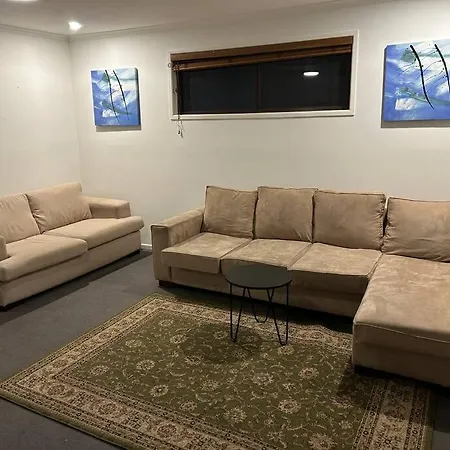 Family 3-bedroom Everton Hills Apartment