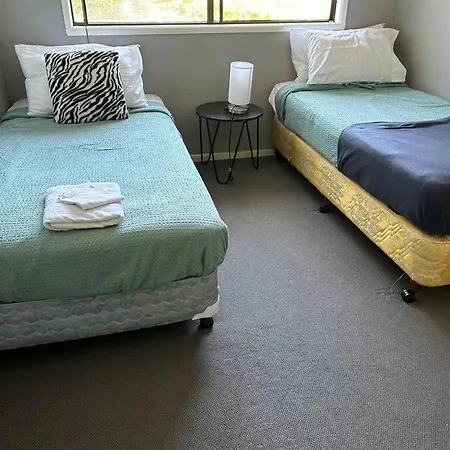 Apartment Family 3-bedroom Everton Hills *