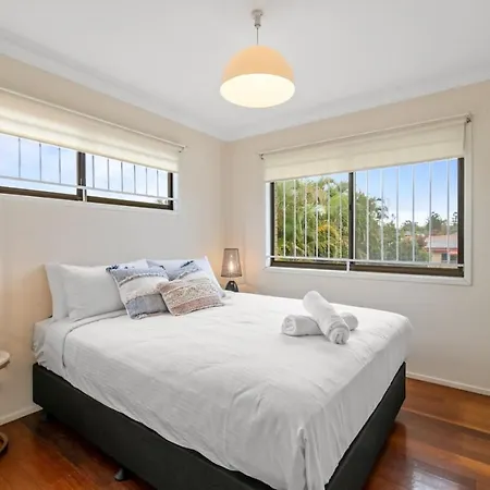 Holiday home Peaceful 4br At Sunnybank Cbd With 2parking Yard And Mall Brisbane