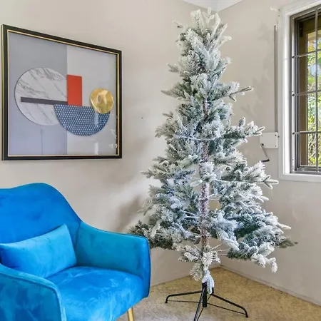 Holiday home Peaceful 4br At Sunnybank Cbd With 2parking Yard And Mall Brisbane