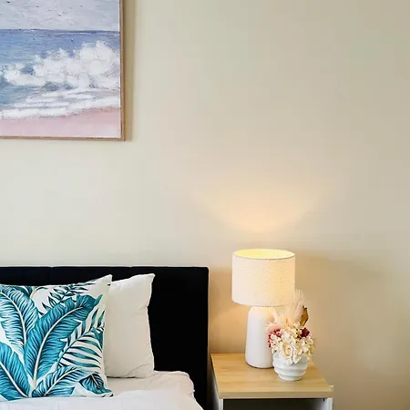 Affordable 3-bedroom Grannyflat In Coopers Plains Brisbane
