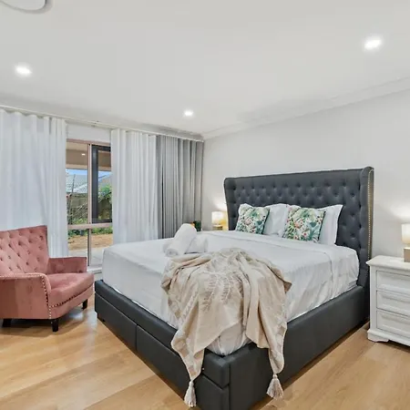 Stunning 5br Big Modern With Parking Malls And Parks *