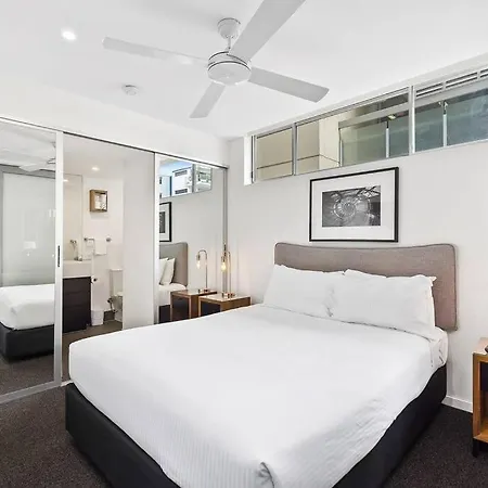 Central Apartment In South Bank