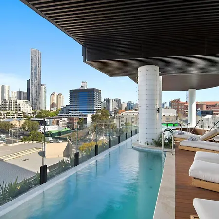 Apartment Skyline Serenity Luxury With Free Parking Brisbane