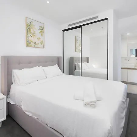 Skyline Serenity Luxury With Free Parking *
