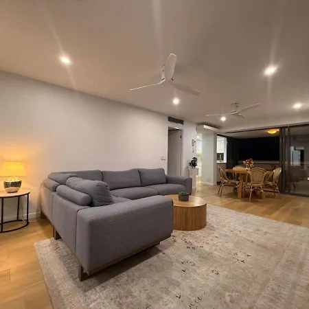 Modern, Spacious, Perfect Spot *