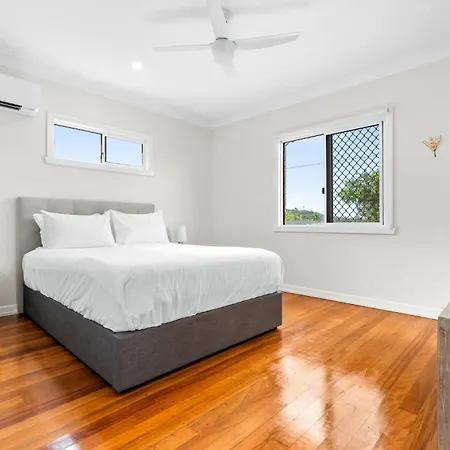 Holiday home Spacious 3-Bed Home With Gym & Outdoor Retreat Brisbane