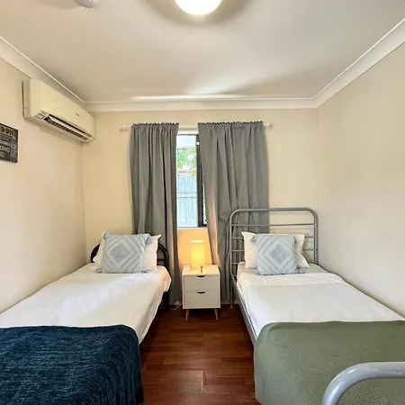 Affordable 3-bedroom Grannyflat In Coopers Plains * Brisbane