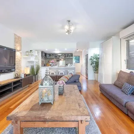 Experience More So Local Apartment Brisbane