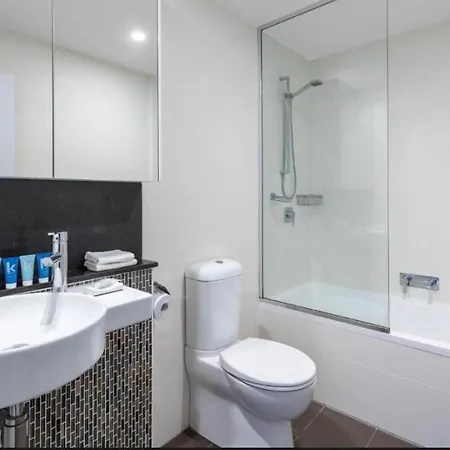 River City Retreat In Cbd