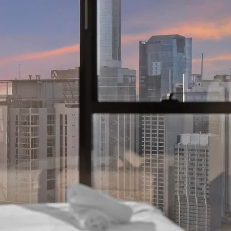 Chic&bright 3b2b Skytower Apt W Gym Bbq Pool *