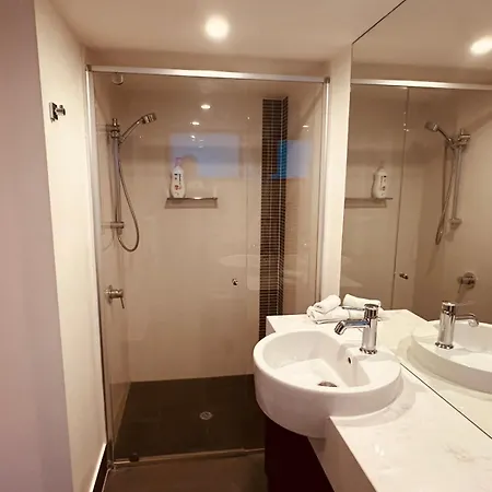 Apartment Discover Urban Bliss In Our 1-bedroom Apartment! Views And Cultural Gems Brisbane