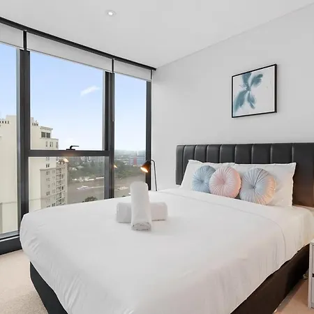 Marvelous 2br 2ba Skytower With Private Balcony Apartment