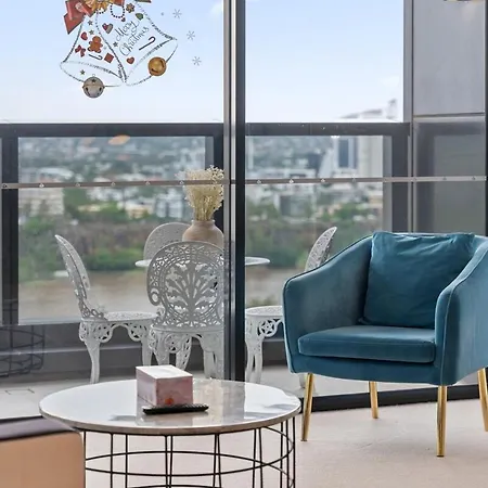 Apartment Marvelous 2br 2ba Skytower With Private Balcony