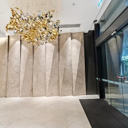 Marvelous 2br 2ba Skytower With Private Balcony Apartment