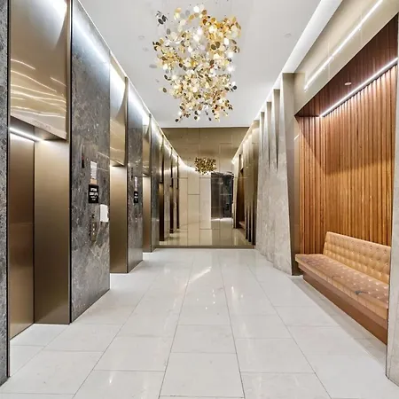Apartment Marvelous 2br 2ba Skytower With Private Balcony Brisbane
