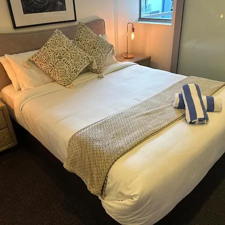 Discover Urban Bliss In Our 1-bedroom Apartment! Views And Cultural Gems Apartment *