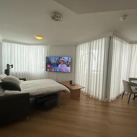 Cbd Two Bedrooms * Brisbane
