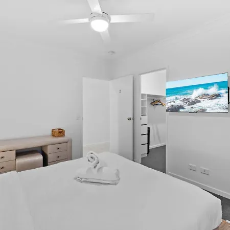 1mins To Mall Brandnew 4beds Cozy With Ducted Ac Holiday home *