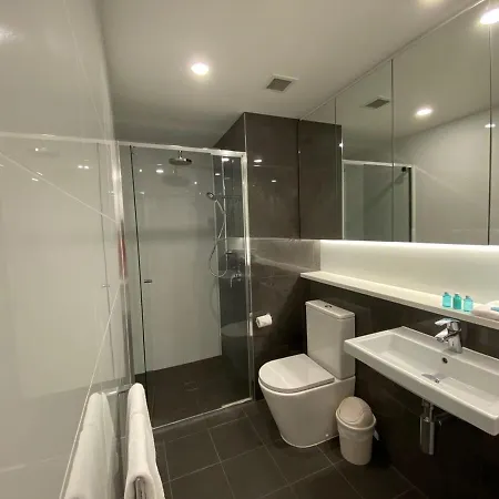 Apartment Modern Escape - Skytower 1b In Cbd C1 *