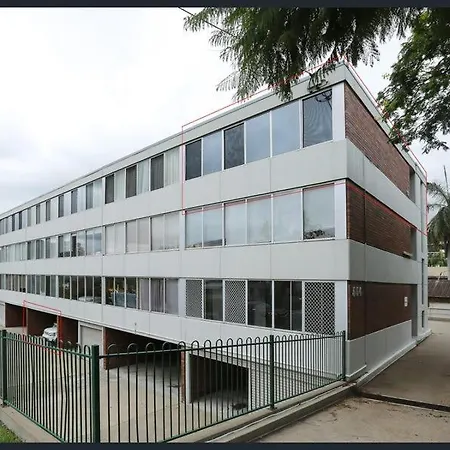 Mid Century Pad 1bed 1bath 1car 10 Mins To Cbd * Brisbane