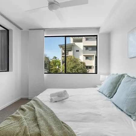 The Eton - Brand New Nundah Modern 1 Bedroom With Parking, Netflix Apartment Brisbane