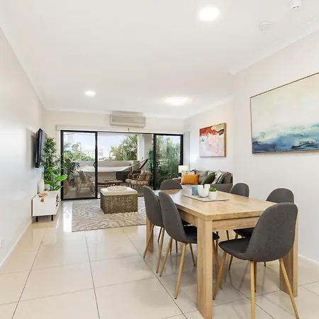 Apartment Boutique 2bed 2bath Parking