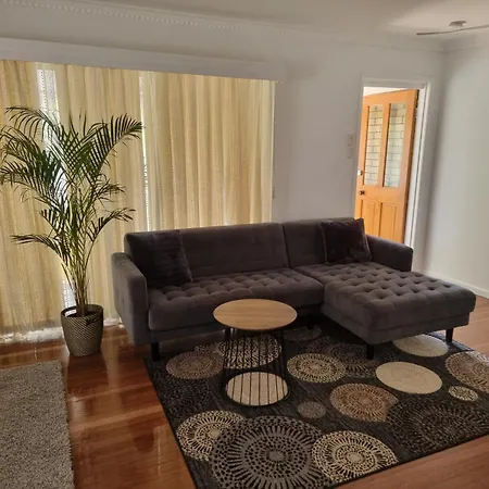 Sweet For Guests 10 Mins To Cbd Holiday home Brisbane