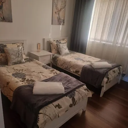 Holiday home Sweet For Guests 10 Mins To Cbd
