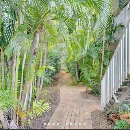 Stylish One Bedroom Flat Brisbane