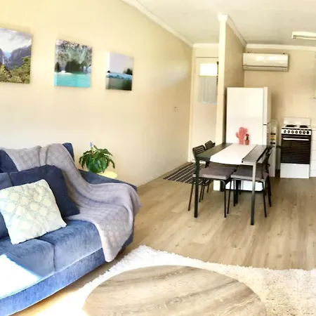 1 Bedroom In Prime Location Apartment Brisbane