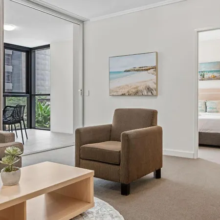 Heart Of Cbd 2br Parking Close To Everything Apartment Brisbane